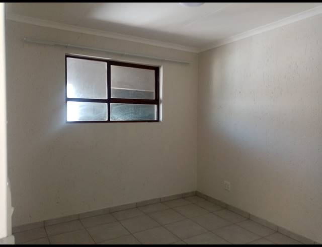 2 BEDROOM SECTIONAL TITLE FOR SALE IN EVELEIGH